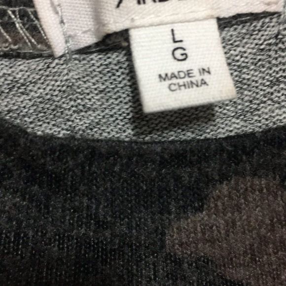 CAMO HANGING TOP - Picture 2 of 3